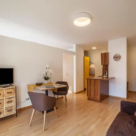 Ehrenburg 5 * Merano